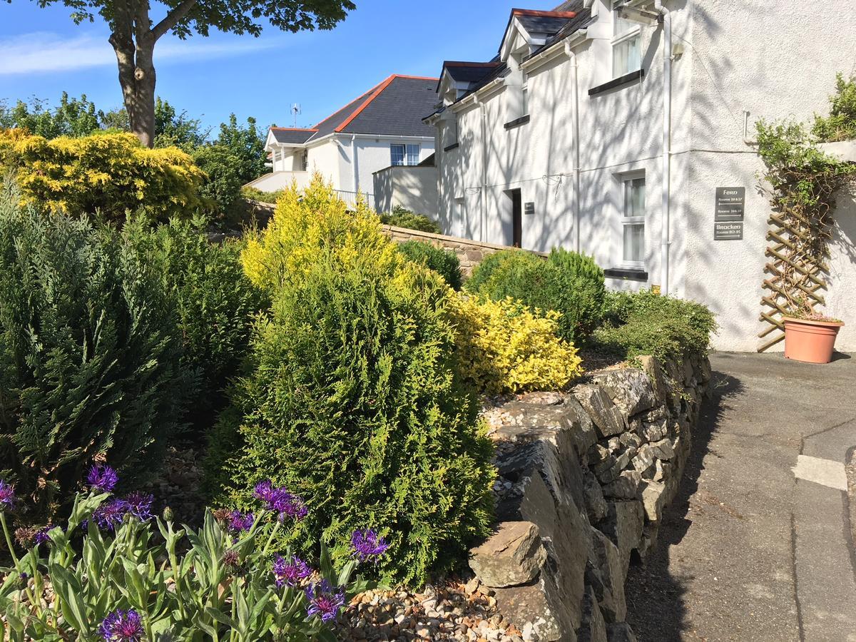 Beggars Reach Hotel Pembroke Dock Exterior photo